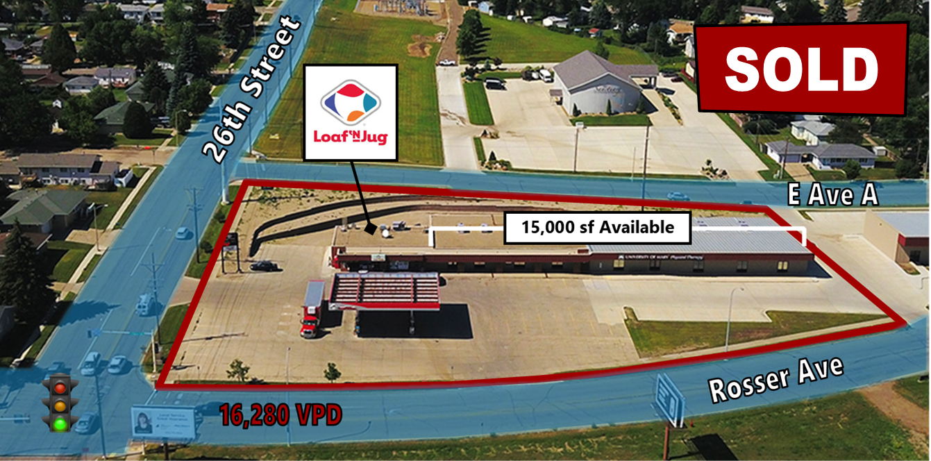 SOLD - STRIP CENER WITH LOAF 'N JUG C-STORE